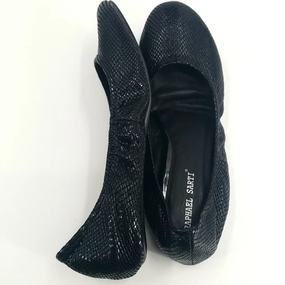 RS Black Genuine Leather‎ Textured Ballet Flat